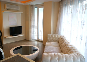 شقة مفروشة بتخطيط 2+1 ضمن حي ليمان من منطقة كونيالتي – أنطاليا