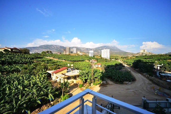 شقة بمناظر طبيعية جبلية في منطقة محمود لار – ألانيا 