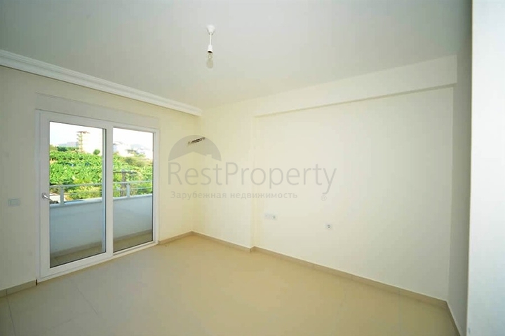 شقة بمناظر طبيعية جبلية في منطقة محمود لار – ألانيا 