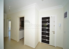 شقة بمناظر طبيعية جبلية في منطقة محمود لار – ألانيا 