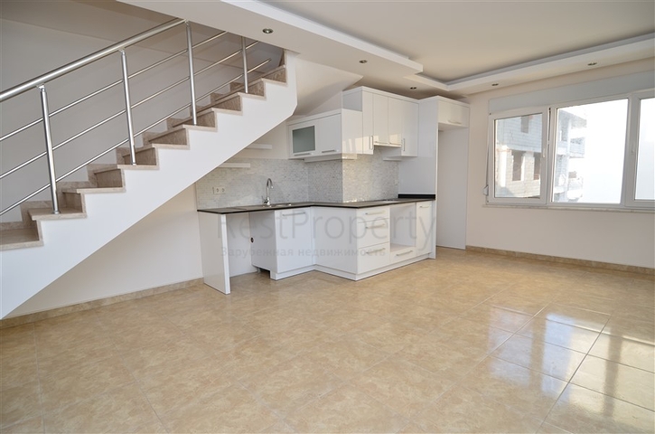 شقق سكنية وسط مركز مدينة ألانيا السياحية