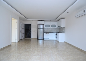 شقق سكنية وسط مركز مدينة ألانيا السياحية