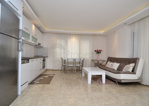 شقق سكنية وسط مركز مدينة ألانيا السياحية