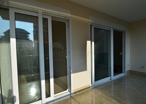 شقق سكنية وسط مركز مدينة ألانيا السياحية