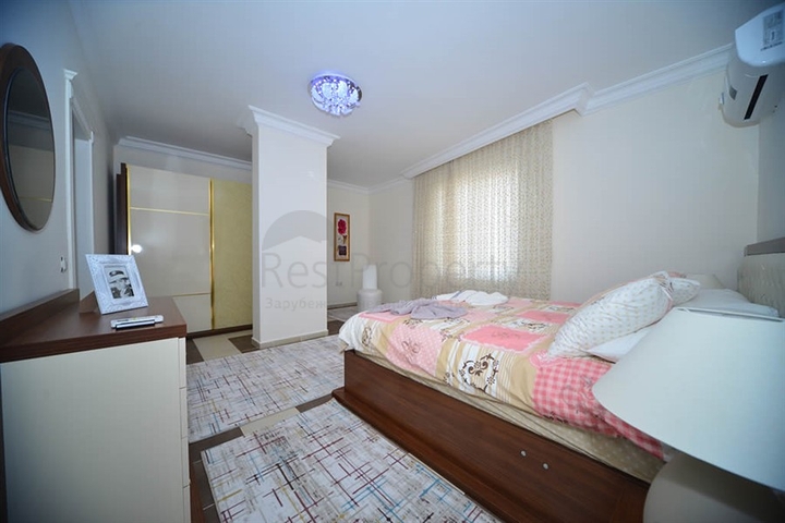 شقة مفروشة بمسافة 25 متر عن شاطئ البحر في منطقة محمود لار – ألانيا