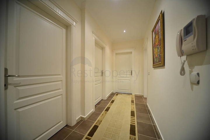 شقة مفروشة بمسافة 25 متر عن شاطئ البحر في منطقة محمود لار – ألانيا