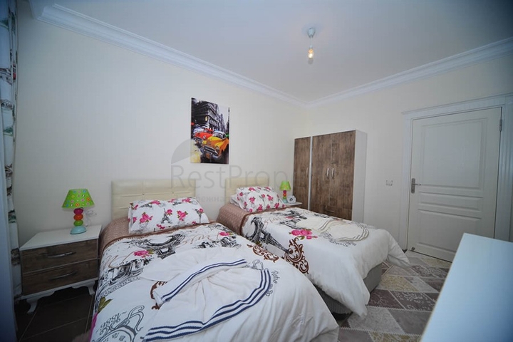 شقة مفروشة بمسافة 25 متر عن شاطئ البحر في منطقة محمود لار – ألانيا