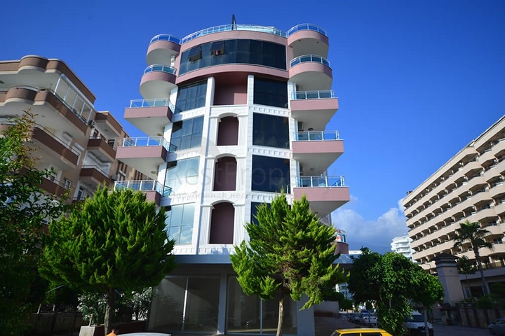 شقة مفروشة بمسافة 25 متر عن شاطئ البحر في منطقة محمود لار – ألانيا