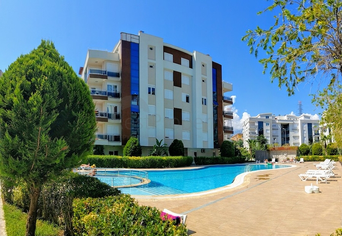 شقة مفروشة ضمن مجمع سكني مميز في منطقة كونيالتي – أنطاليا