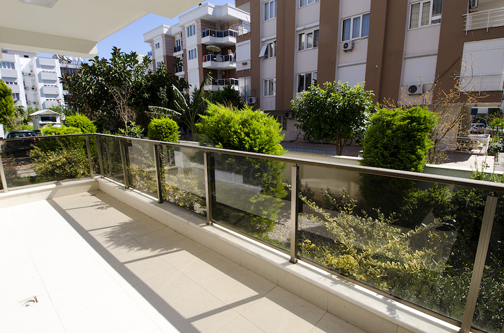 شقة مفروشة بتخطيط 2+1 في منطقة ليمان – أنطاليا 