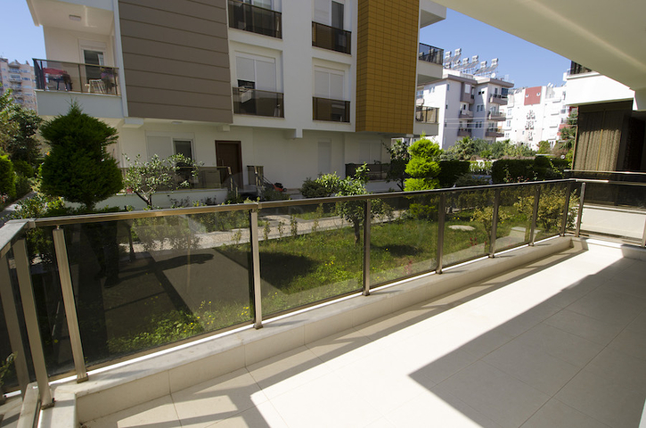 شقة مفروشة بتخطيط 2+1 في منطقة ليمان – أنطاليا 