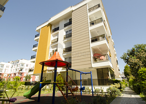 شقة مفروشة بتخطيط 2+1 في منطقة ليمان – أنطاليا 