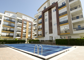 شقة مفروشة بتخطيط 2+1 في منطقة ليمان – أنطاليا 