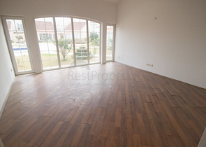 فيلا مميزة ضمن أحد المجمعات السكنية في منطقة بيليك