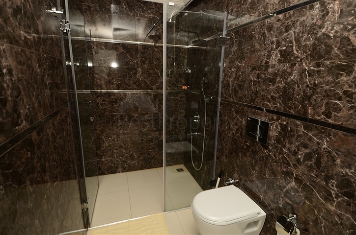 شقة بإطلالة بحرية مميزة في منطقة كاستل – ألانيا