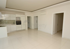 شقة بإطلالة بحرية مميزة في منطقة كاستل – ألانيا