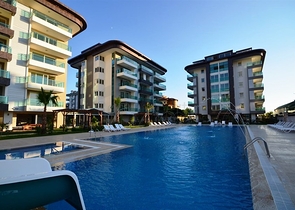 شقة بإطلالة بحرية مميزة في منطقة كاستل – ألانيا