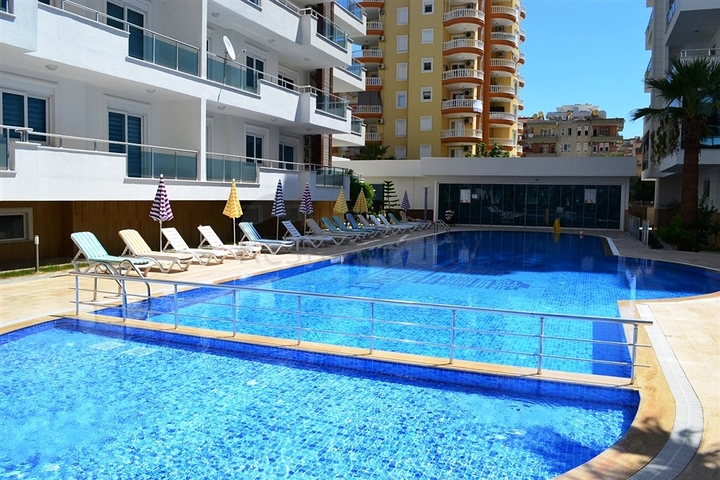 شقة واسعة في منطقة محمود لار – ألانيا 