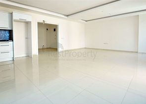 شقة واسعة في منطقة محمود لار – ألانيا 