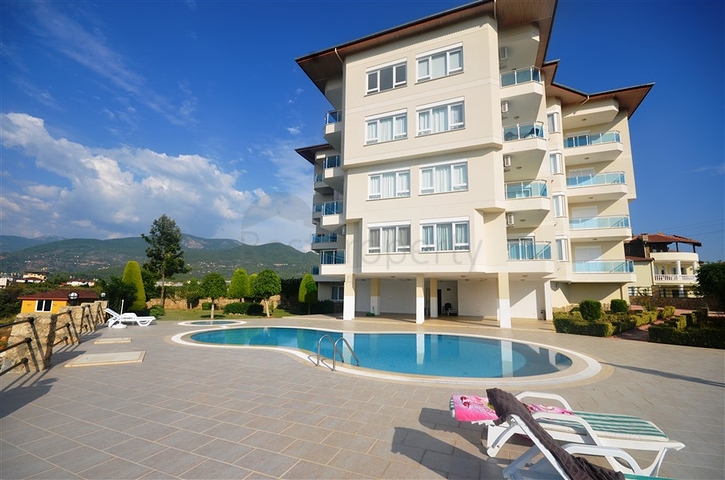 شقة مميزة جداً ضمن مجمع سكني راقي و هادئ في منطقة أوبا – ألانيا