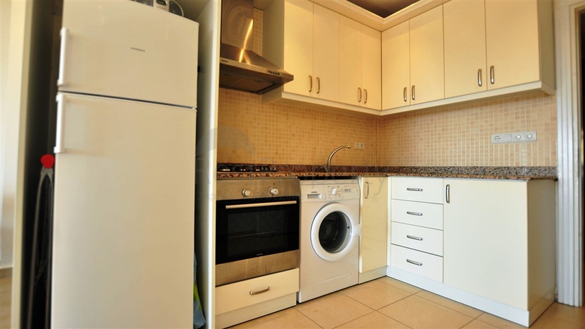 شقة مميزة جداً ضمن مجمع سكني راقي و هادئ في منطقة أوبا – ألانيا