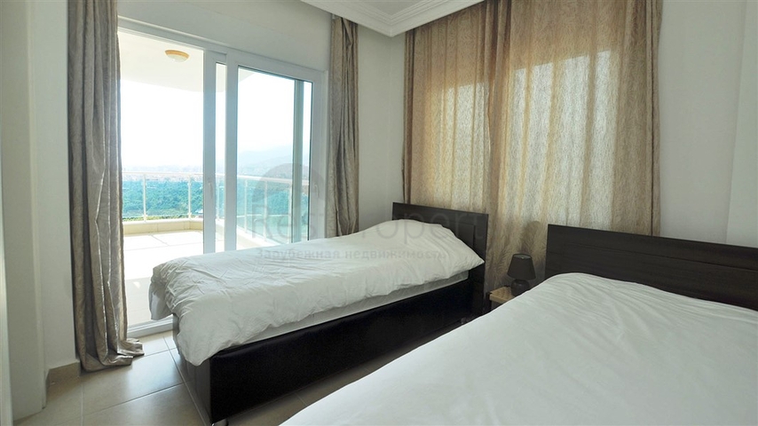 شقة مميزة جداً ضمن مجمع سكني راقي و هادئ في منطقة أوبا – ألانيا