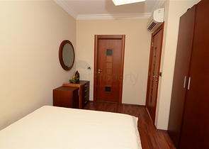 شقة مفروشة ضمن مجمع على الخط الأول من البحر في مركز ألانيا