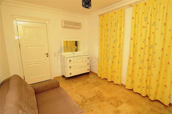 ضمن أرقى المجمعات السكنية فيلا مفروشة في منطقة كوناكليه – ألانيا