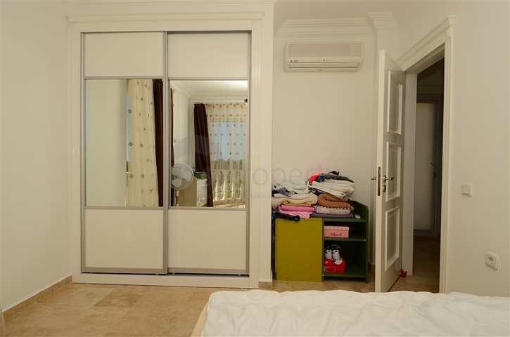 ضمن أرقى المجمعات السكنية فيلا مفروشة في منطقة كوناكليه – ألانيا