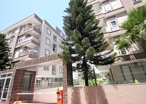 شقة مفروشة بتخطيط 2+1 في منطقة كونيالتي – أنطاليا