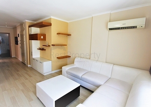 شقة مفروشة بتخطيط 2+1 في منطقة كونيالتي – أنطاليا