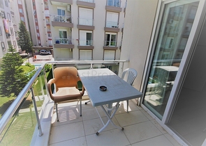 شقة مفروشة بتخطيط 2+1 في منطقة كونيالتي – أنطاليا