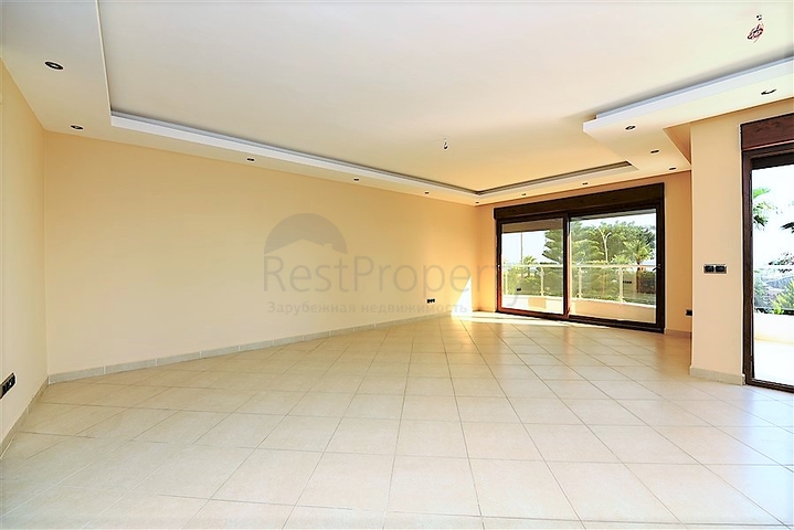 شقة بإطلالة بحرية رائعة في منطقة أوبا – ألانيا