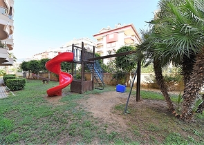 شقة بإطلالة بحرية رائعة في منطقة أوبا – ألانيا