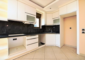 شقة بإطلالة بحرية رائعة في منطقة أوبا – ألانيا