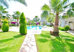 فيلا مفروشة ضمن مجمع سكني مميز في منطقة كيمير