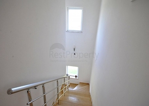 فيلا مفروشة ضمن مجمع سكني مميز في منطقة كيمير