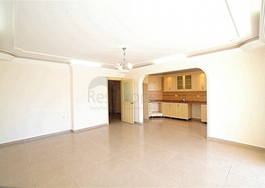 شقة واسعة ومريحة في منطقة محمود لار – ألانيا