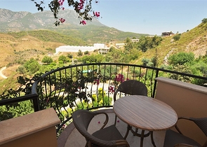 فيلا الأحلام ذات الإطلالات الساحرة في منطقة كارجي جاك – ألانيا