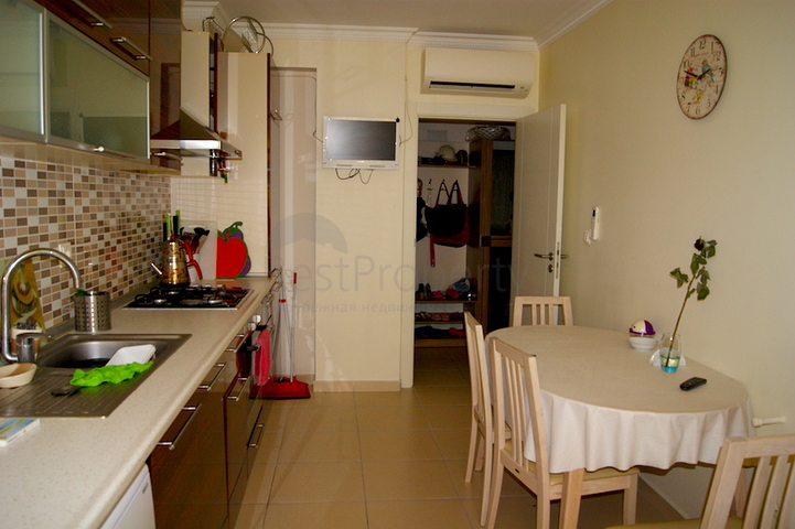 شقة مفروشة في حي ليمان من منطقة كونيالتي – أنطاليا 