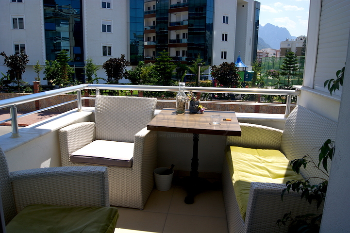 شقة مفروشة في حي ليمان من منطقة كونيالتي – أنطاليا 