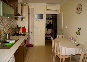 شقة مفروشة في حي ليمان من منطقة كونيالتي – أنطاليا 