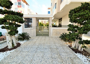 شقة مفروشة على بعد 600 متر عن البحر في منطقة ليمان – أنطاليا