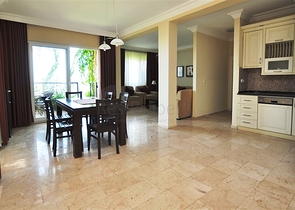 فيلا مفروشة وبسعر مميز في منطقة كارجي جاك – ألانيا