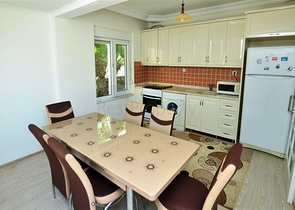 فيلا مفروشة في منطقة كارجي جاك – ألانيا