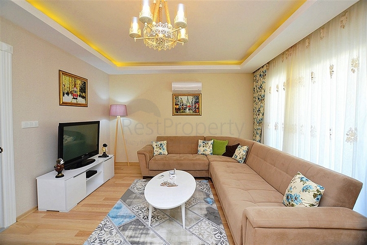 شقة مفروشة بإطلالة بحرية وجبلية في منطقة محمودلار – ألانيا