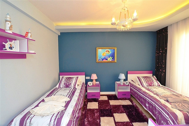 شقة مفروشة بإطلالة بحرية وجبلية في منطقة محمودلار – ألانيا