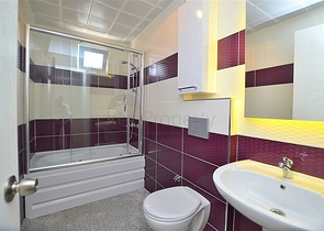 شقة مفروشة بإطلالة بحرية وجبلية في منطقة محمودلار – ألانيا