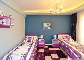 شقة مفروشة بإطلالة بحرية وجبلية في منطقة محمودلار – ألانيا