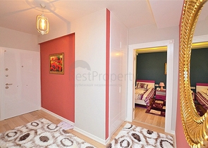 شقة مفروشة بإطلالة بحرية وجبلية في منطقة محمودلار – ألانيا